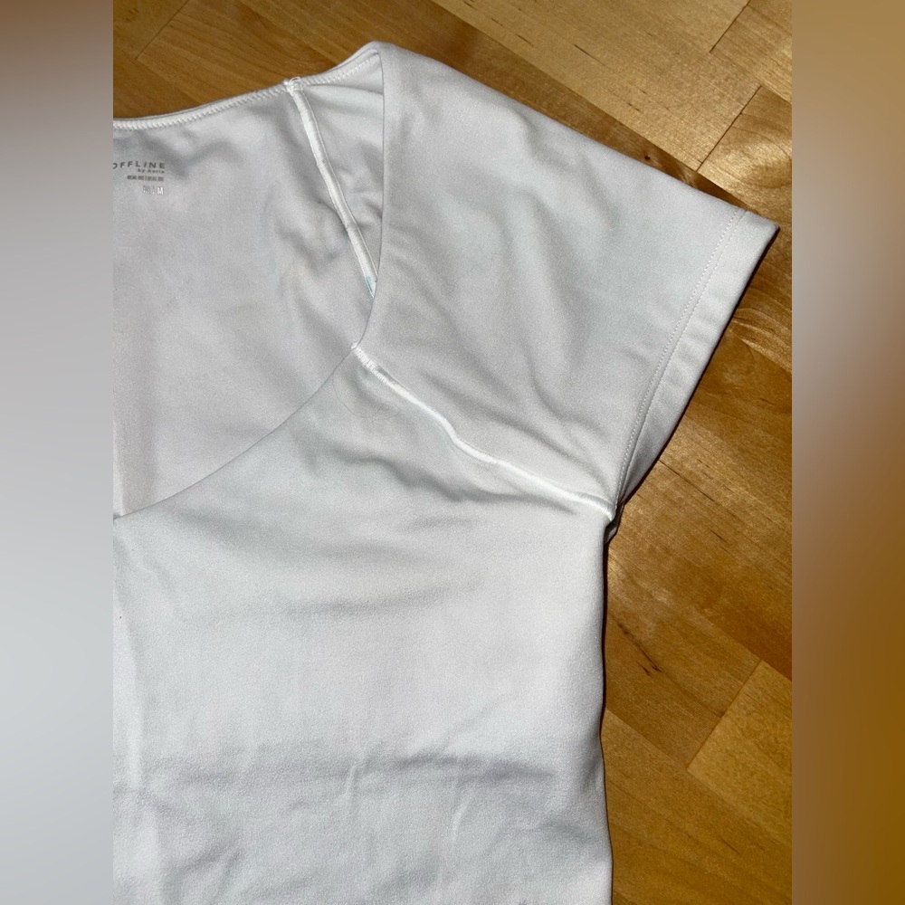 Aerie Offline Short Sleeve Crop Top - Picture 7 of 16